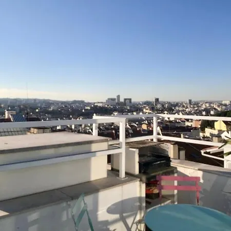 360 Terrace View Апартаменты